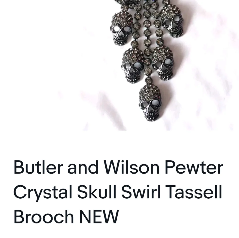 Butler And Wilson Brooch - Picture 2 of 2